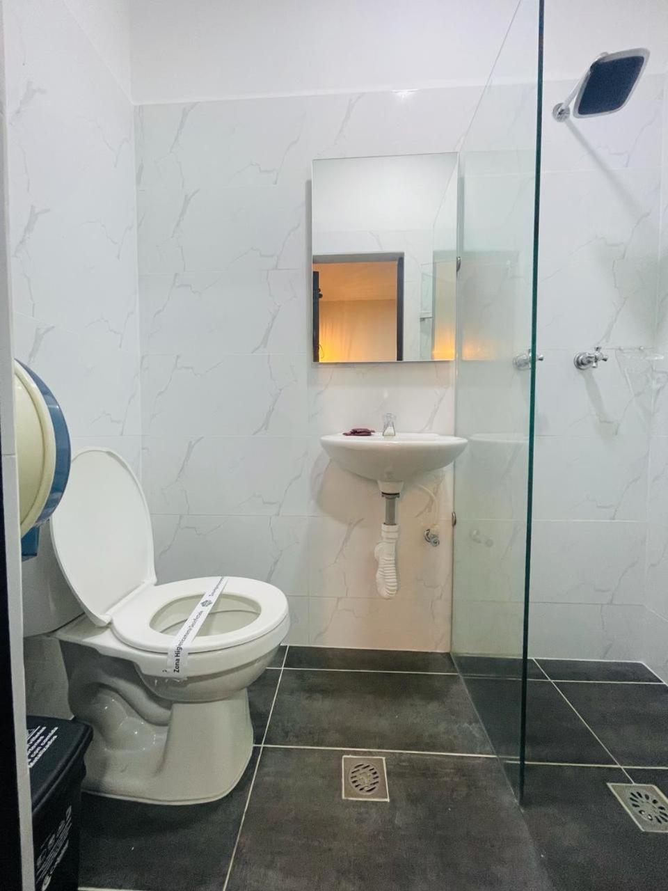 Hotel Panorama ميديلين المظهر الخارجي الصورة